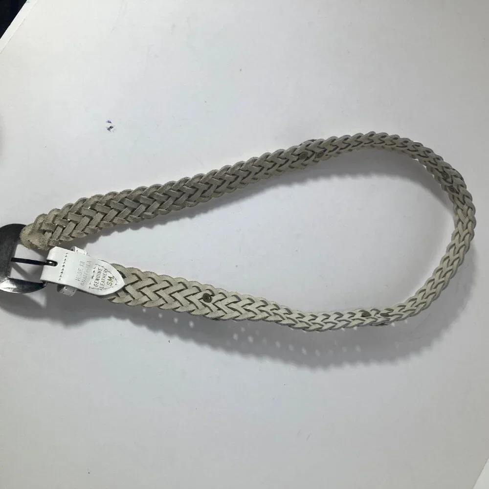 Womens Braided Leather Belt‎ Conch Medallions White Silver S Flaw